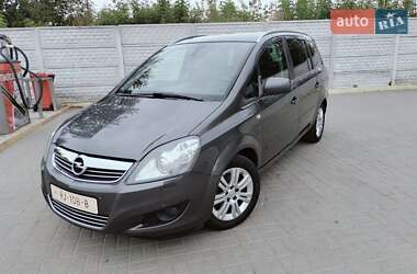 Минивэн Opel 1.8 Liter 2012 в 