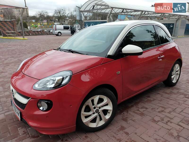 Хэтчбек Opel Adam 2013 в 