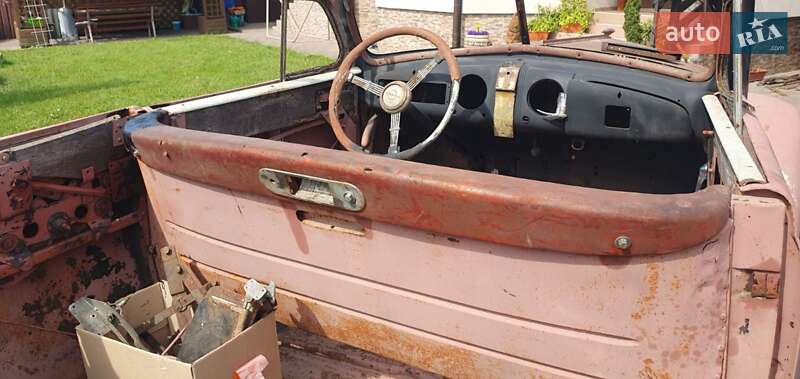 Седан Opel Admiral 1939 в Кропивницькому