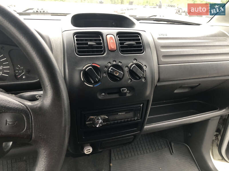 Мікровен Opel Agila 2001 в Львові фото 12 Мікровен Opel Agila 2001 в Львові