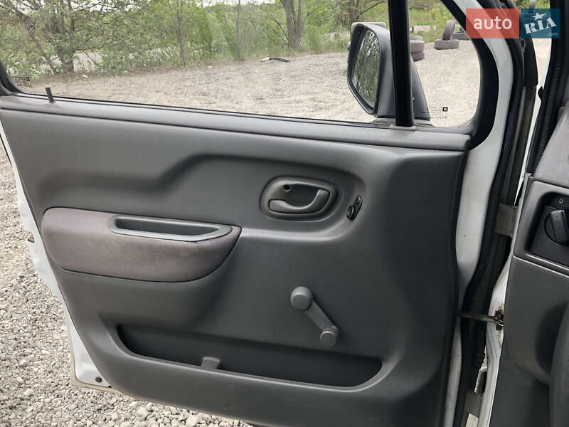 Мікровен Opel Agila 2001 в Львові фото 13 Мікровен Opel Agila 2001 в Львові