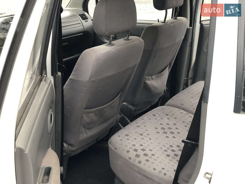 Мікровен Opel Agila 2001 в Львові фото 15 Мікровен Opel Agila 2001 в Львові