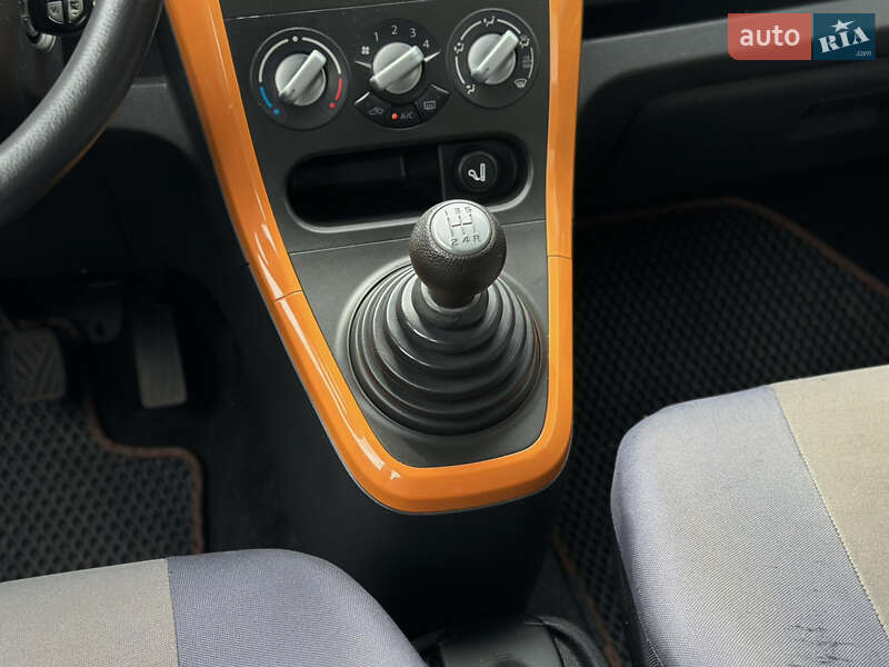Хетчбек Opel Agila 2008 в Шептицькому