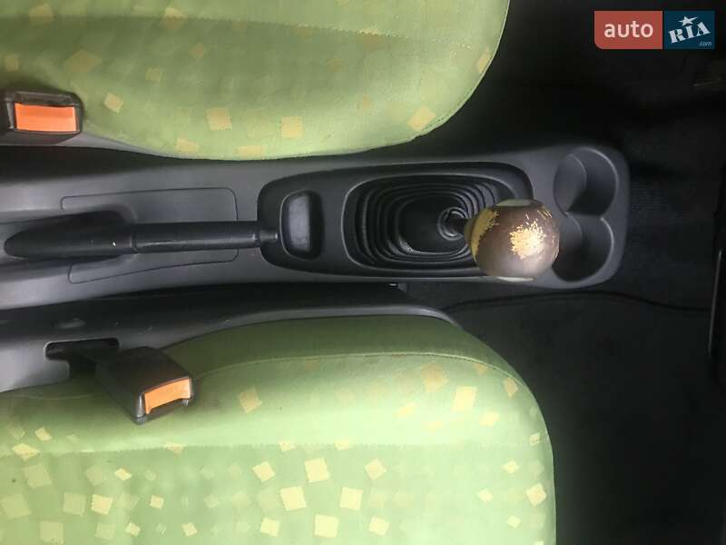 Микровэн Opel Agila 2000 в Ужгороде