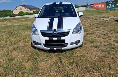 Хэтчбек Opel Agila 2013 в Черновцах