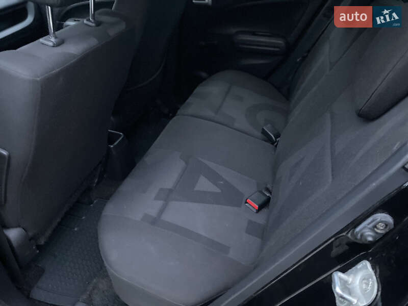 Хэтчбек Opel Agila 2010 в Новоархангельске фото 12 Хэтчбек Opel Agila 2010 в Новоархангельске