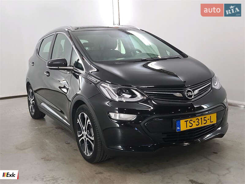 Хэтчбек Opel Ampera-e 2018 в Городке