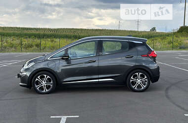 Хэтчбек Opel Ampera-e 2017 в 