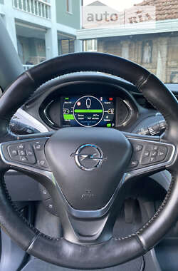 Хэтчбек Opel Ampera-e 2018 в Днепре