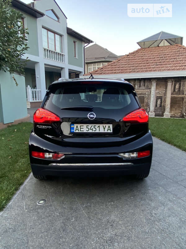 Хэтчбек Opel Ampera-e 2018 в Днепре фото 7 Хэтчбек Opel Ampera-e 2018 в Днепре