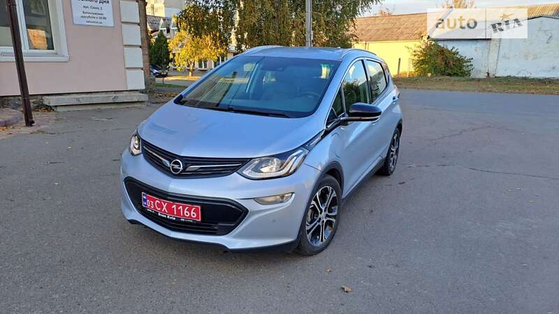 Хэтчбек Opel Ampera-e 2017 в Черкассах