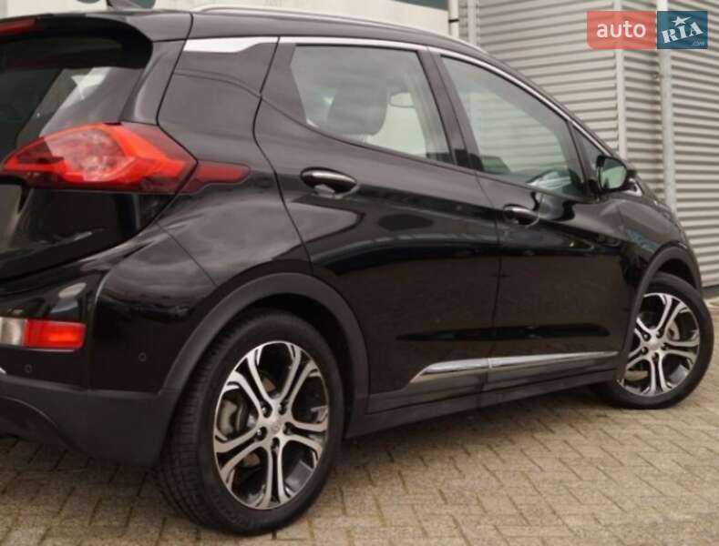 Хетчбек Opel Ampera-e 2018 в Львові