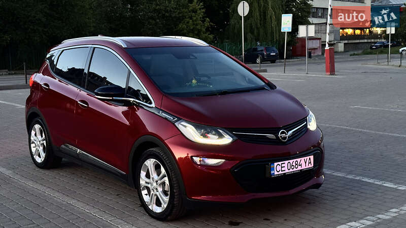Хетчбек Opel Ampera-e 2017 в Чернівцях