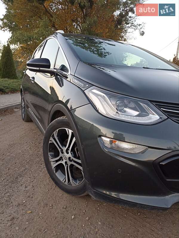 Хетчбек Opel Ampera-e 2017 в Бродах