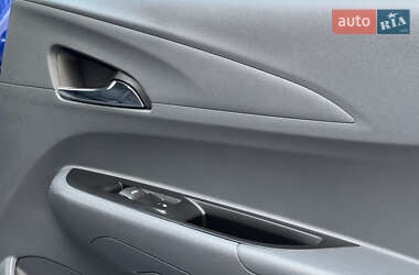 Хэтчбек Opel Ampera-e 2019 в 