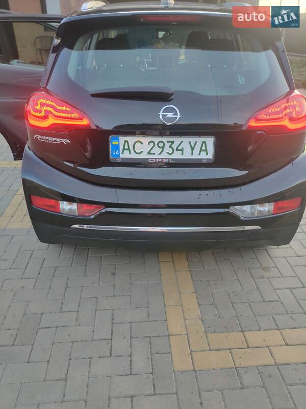 Хэтчбек Opel Ampera-e 2017 в Луцке