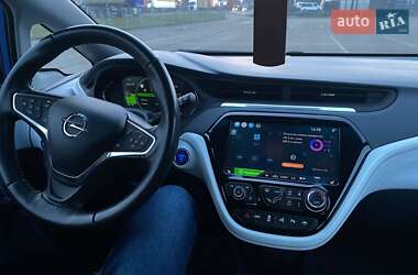 Хэтчбек Opel Ampera-e 2020 в 