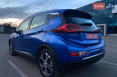 Хэтчбек Opel Ampera-e 2020 в 