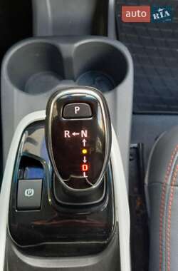 Хэтчбек Opel Ampera-e 2019 в 