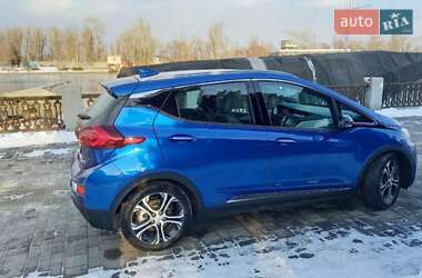 Хэтчбек Opel Ampera-e 2019 в 