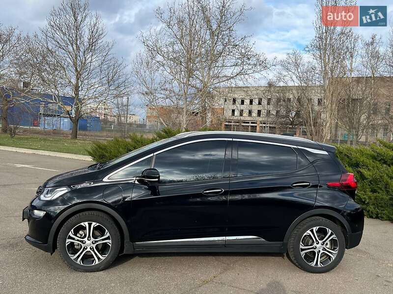 Хэтчбек Opel Ampera-e 2017 в Николаеве