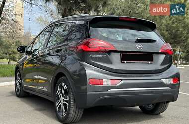 Хэтчбек Opel Ampera-e 2019 в 