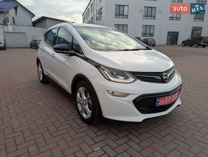 Хетчбек Opel Ampera-e 2017 в Рівному