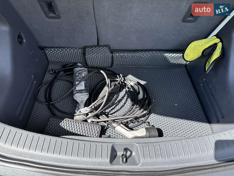 Хэтчбек Opel Ampera-e 2019 в Бориславе