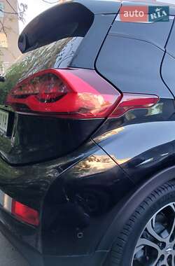 Хэтчбек Opel Ampera-e 2019 в 