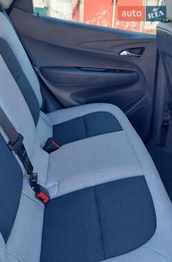 Хэтчбек Opel Ampera-e 2019 в 