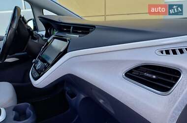 Хэтчбек Opel Ampera-e 2019 в 