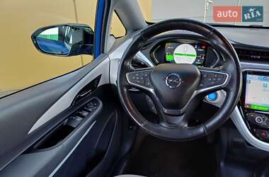 Хэтчбек Opel Ampera-e 2019 в 