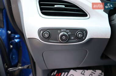 Хетчбек Opel Ampera-e 2019 в 