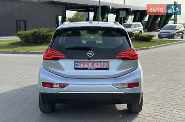 Хэтчбек Opel Ampera-e 2017 в 