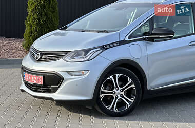 Хэтчбек Opel Ampera-e 2017 в 