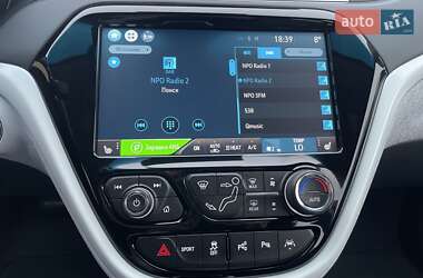 Хэтчбек Opel Ampera-e 2020 в 