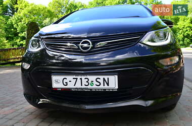 Хэтчбек Opel Ampera-e 2020 в 