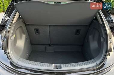 Хэтчбек Opel Ampera-e 2020 в 