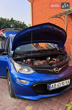 Хэтчбек Opel Ampera-e 2019 в 