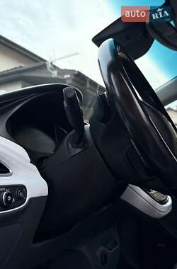 Хетчбек Opel Ampera-e 2020 в 