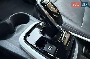Хетчбек Opel Ampera-e 2020 в 