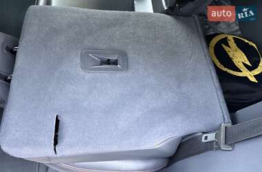 Хетчбек Opel Ampera-e 2020 в 