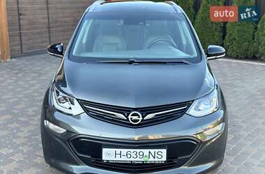 Хетчбек Opel Ampera-e 2020 в 