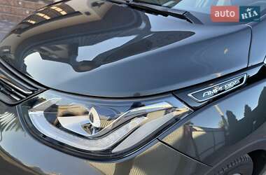 Хетчбек Opel Ampera-e 2020 в 