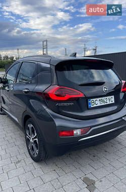 Хетчбек Opel Ampera-e 2019 в Городку