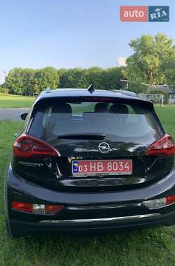 Хэтчбек Opel Ampera-e 2020 в 
