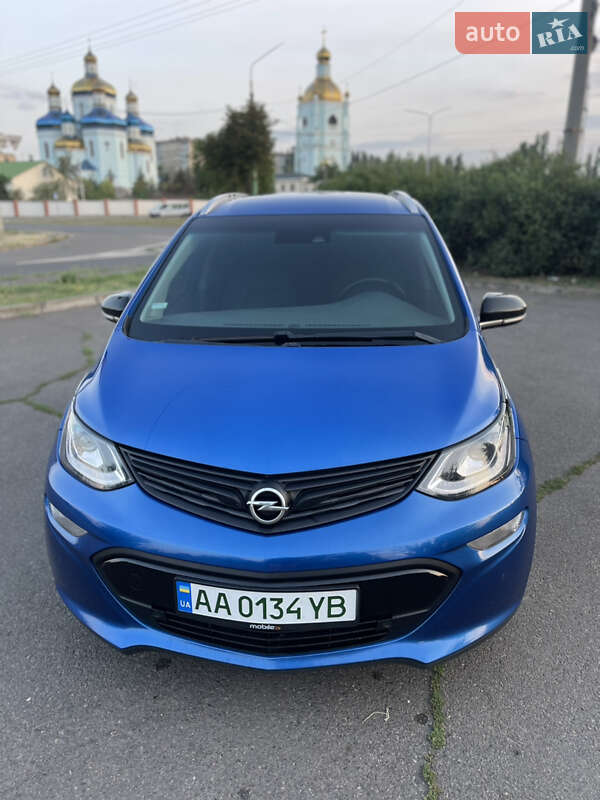 Хэтчбек Opel Ampera-e 2017 в Кривом Роге