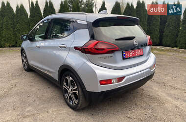 Хэтчбек Opel Ampera-e 2018 в 