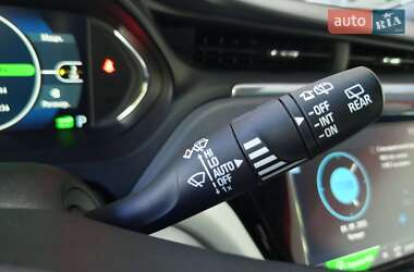 Хэтчбек Opel Ampera-e 2019 в 