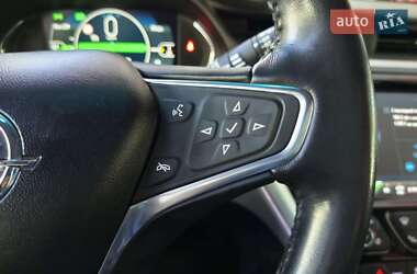Хэтчбек Opel Ampera-e 2019 в 